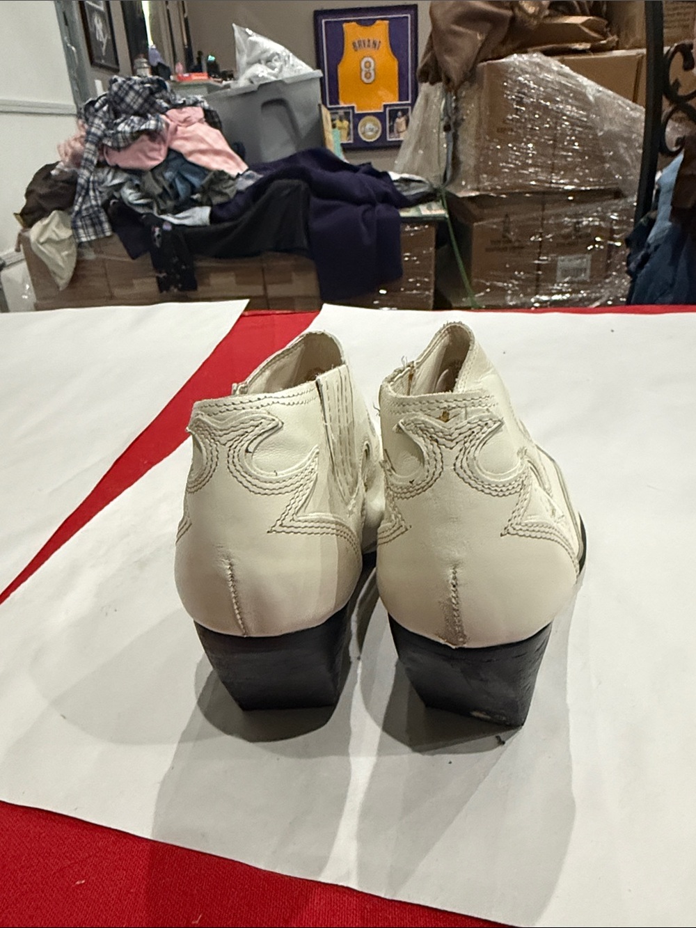 Steve Madden White Pointed Western Ankle Wedges - Picture 3 of 5